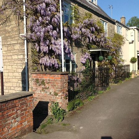 Brewery Farm House Bed & Breakfast Swindon Exterior photo